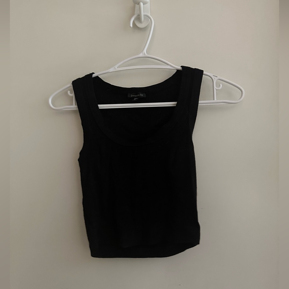 dynamite- black tank top